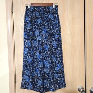 H&M Blue wide leg Pants. NEW.